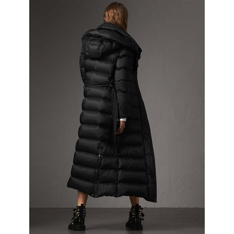 doudoune burberry femme motif|Doudoune longue en nylon (Noir/Sable) .